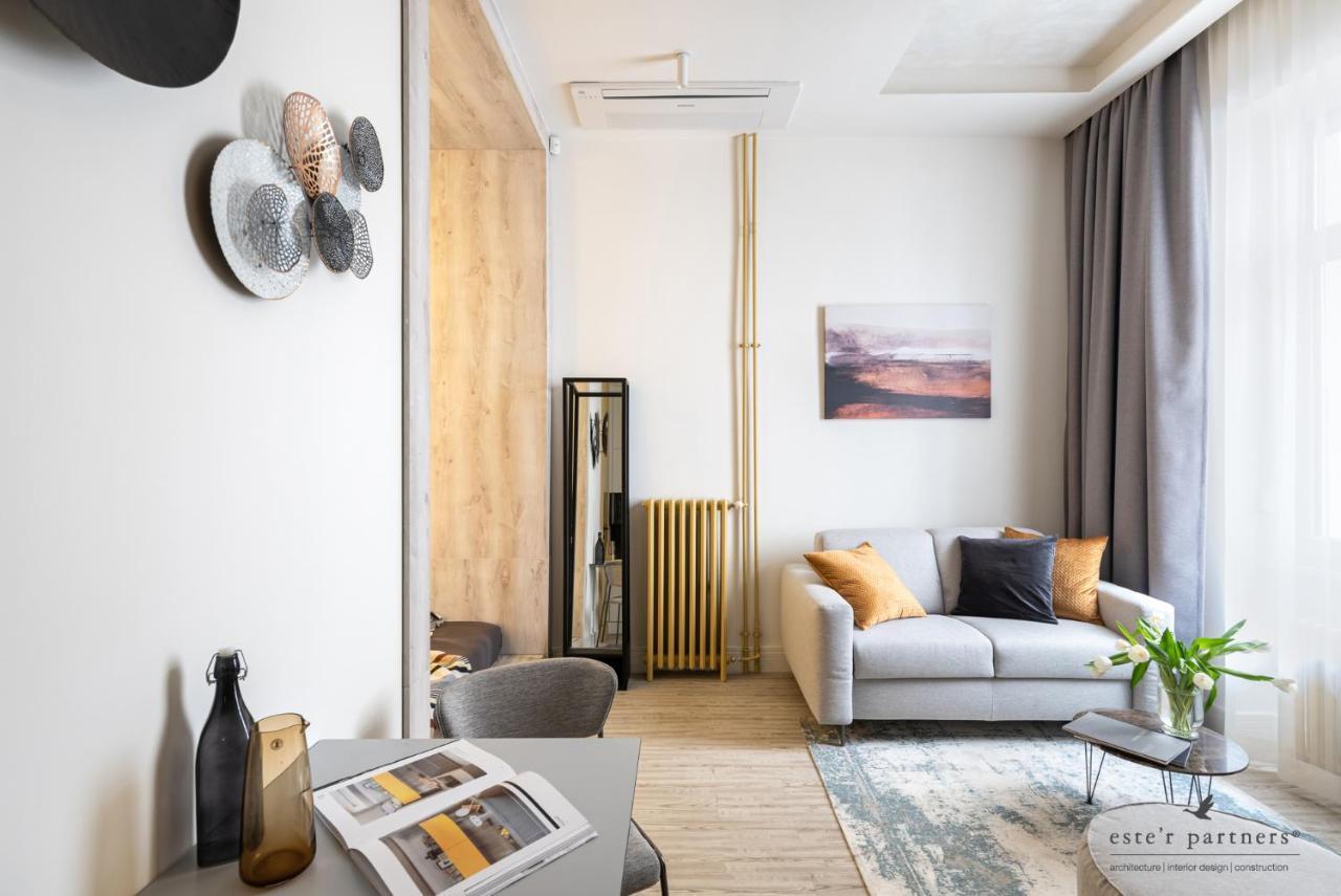 White Boat Studio Apartment Gold Budapest Bagian luar foto