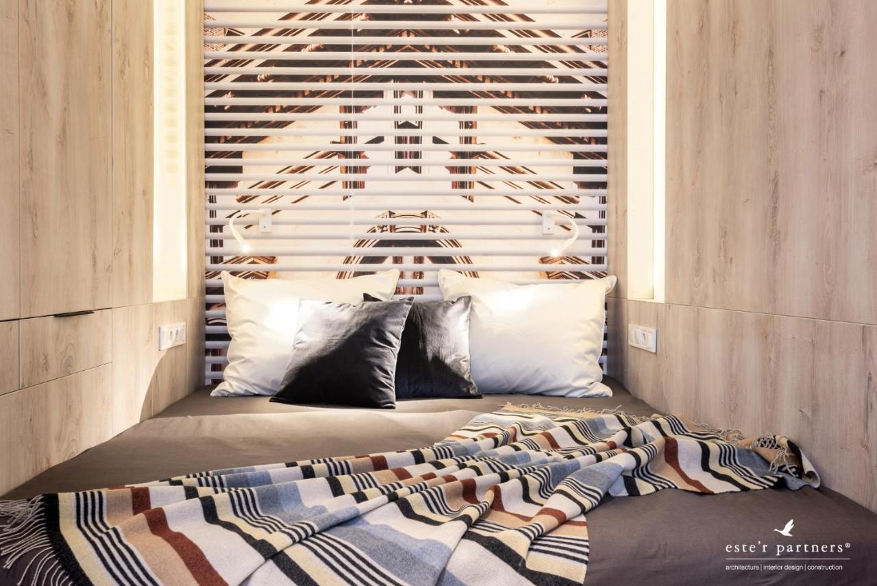 White Boat Studio Apartment Gold Budapest Bagian luar foto